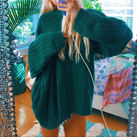 Sweaters - chunky forest green boho eclectic dazey sweater